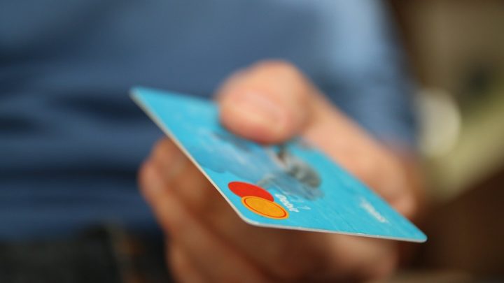 Perchè richiedere la carta di credito per i privati